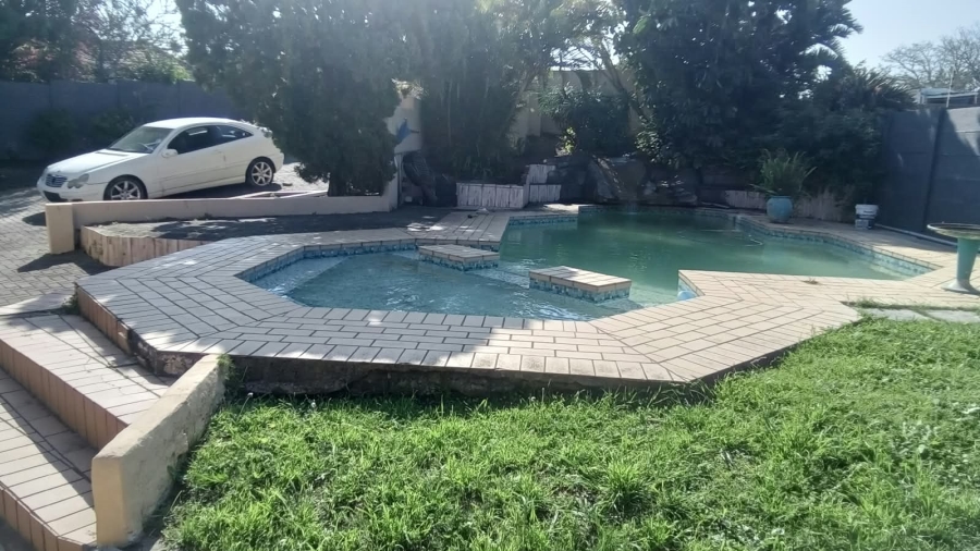 4 Bedroom Property for Sale in Amalinda Eastern Cape